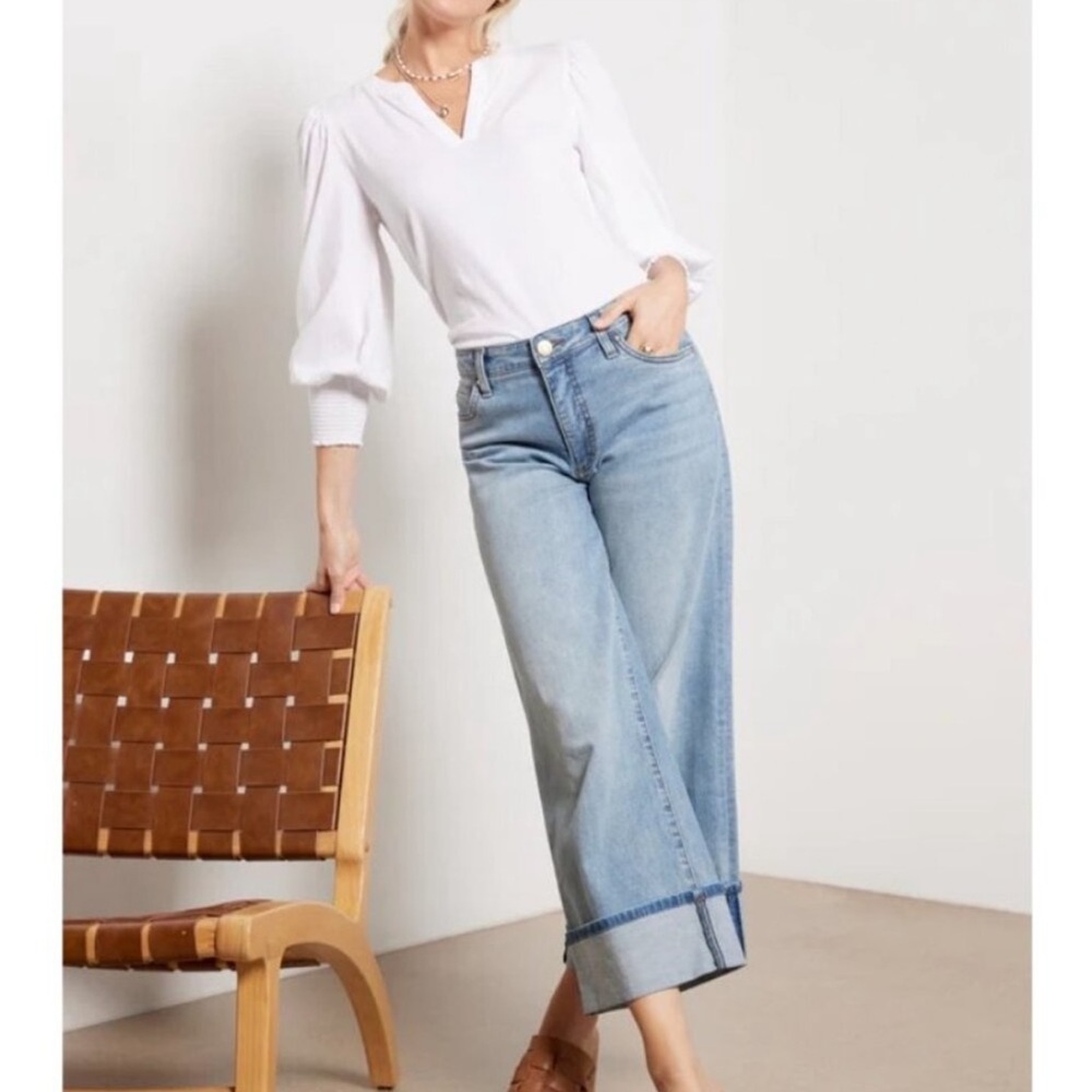 Kut from the Kloth Meg Wide-Leg Cuffed Women’s Jeans in color charming - Picture 3 of 10